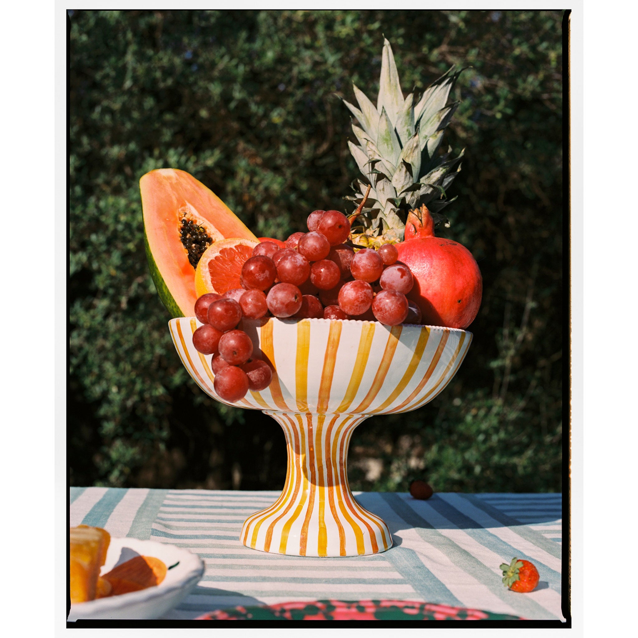 Fruttivendolo Ceramic Fruit Bowl Stand – ALEX AND TRAHANAS