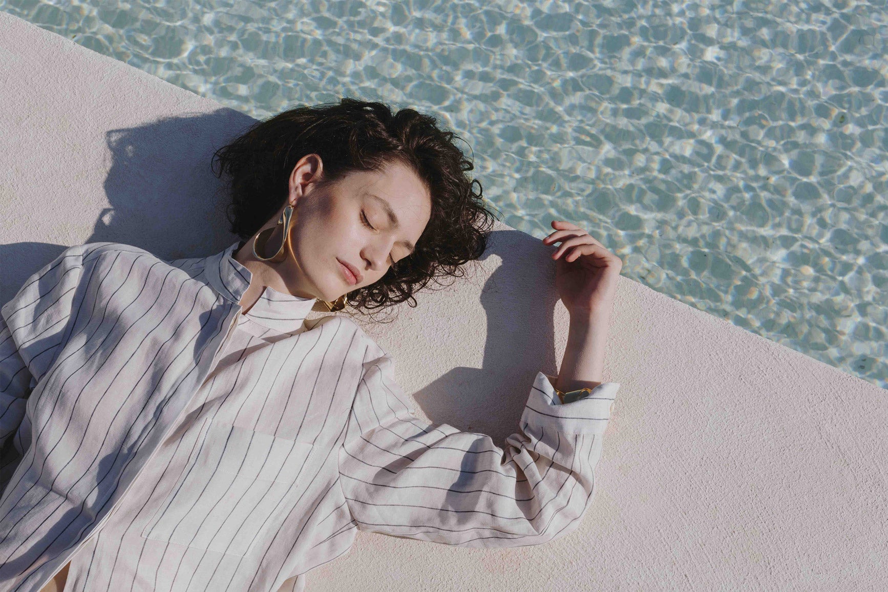 ALEX_AND_TRAHANAS_SUMMER_LINEN_PUGLIA_ITALY