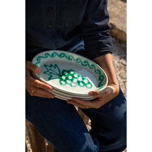 Medium ceramic Green Grape oval plate - Puglia, Italy
