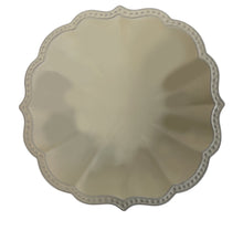 Load image into Gallery viewer, Large ceramic scalloped salad bowl - cream, Puglia, Italy