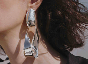 LOUISE OLSEN X ALEX AND TRAHANAS Silver, Large Olive Leaf Earrings Clip-on