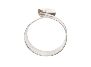 LOUISE OLSEN X ALEX AND TRAHANAS Silver Olive Leaf Bangle - small fit